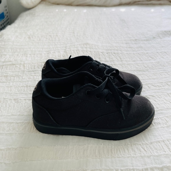 Heelys  Youth Wheeled Shoe unisex - Picture 3 of 5